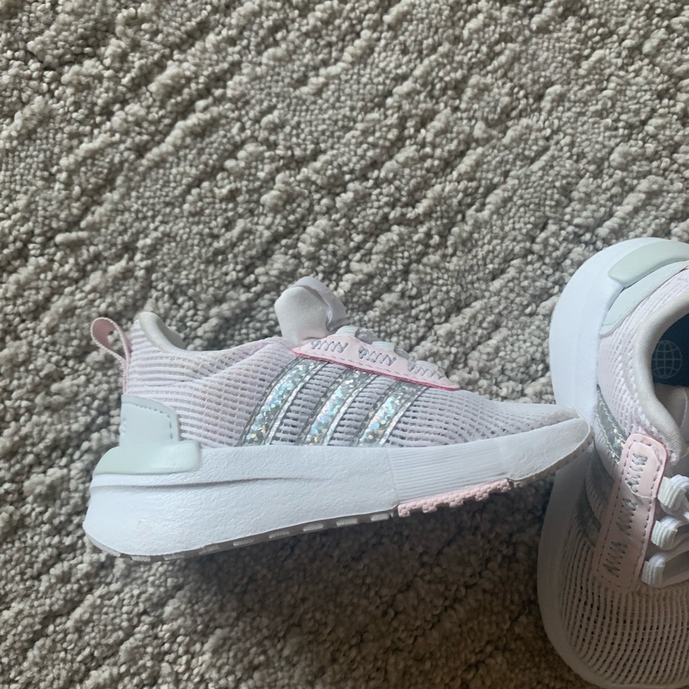 Size 4 toddler girl Adidas Shoes